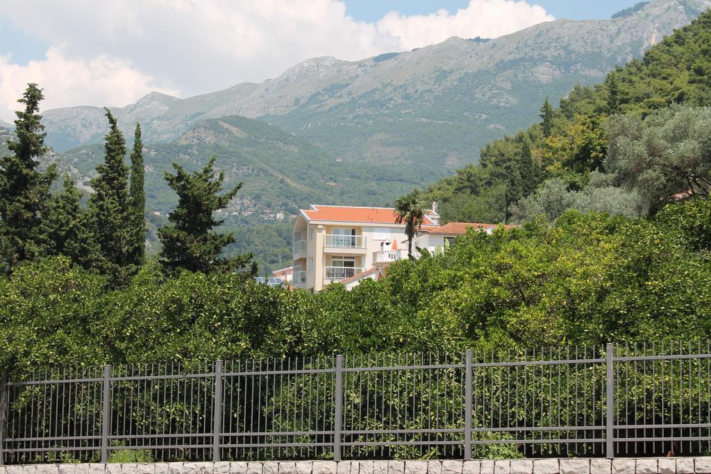 Apartments Lavanda Будва Экстерьер фото